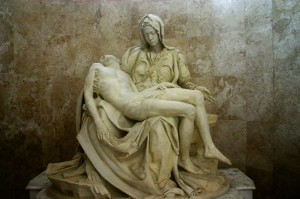 Réplica Pietà